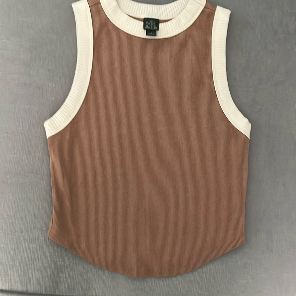 WILD FABLE - crop tank top size small